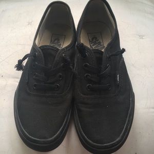 Vans Authentic Black/Black sneakers